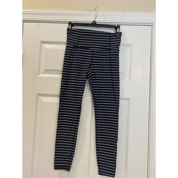 Athleta Leggings Womens Extra Small Blue Stripe Contender 7/8 Powerlift Gym Run - Picture 2 of 6